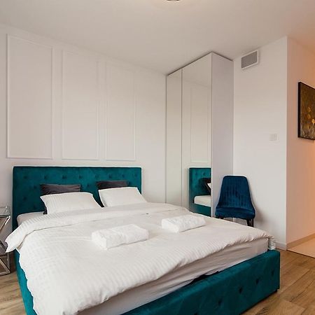 Warsaw To Be - Glamour Apartment المظهر الخارجي الصورة